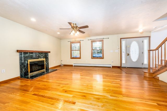 21 Clay Pond Road, Bourne, MA 02532