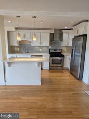 801 YALE AVE #1117, Swarthmore, PA 19081