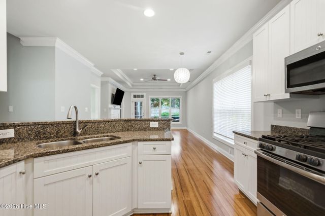 5032 Whitner Drive, Wilmington, NC 28409