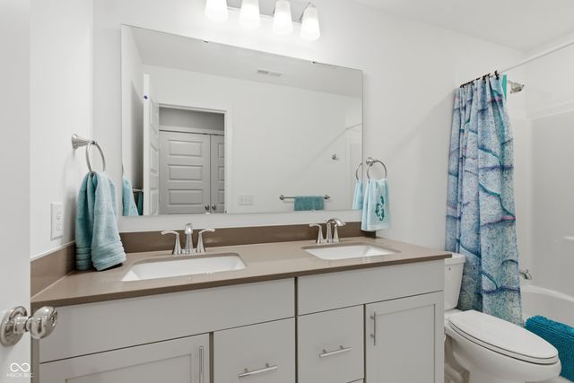 4225 Blackford Road, Bargersville, IN 46106