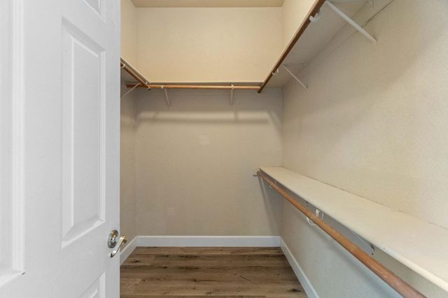 8862 Laguna Star Dr, Elk Grove, CA 95758