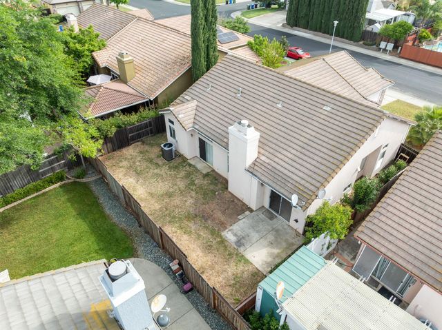 8862 Laguna Star Dr, Elk Grove, CA 95758