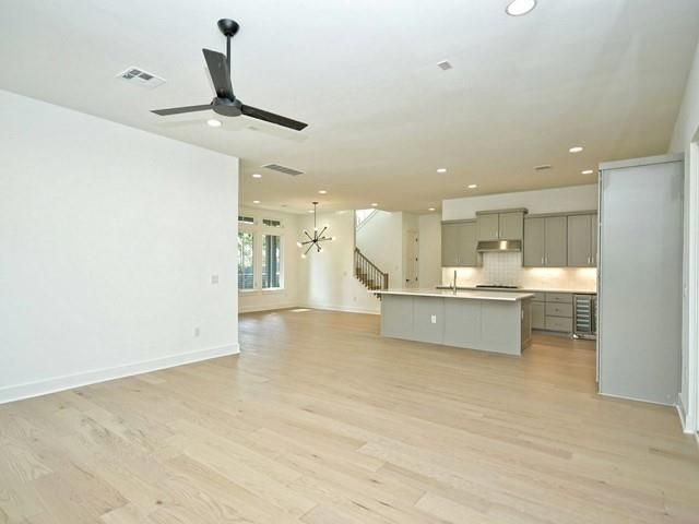 7500 Saint Cecelia ST, Austin, TX 78757