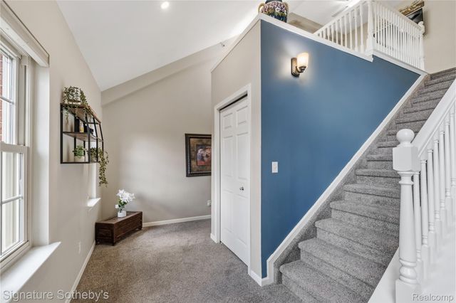 601 Village Lane, Milford Village, MI 48381
