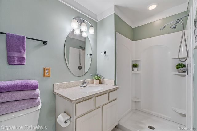 601 Village Lane, Milford Village, MI 48381