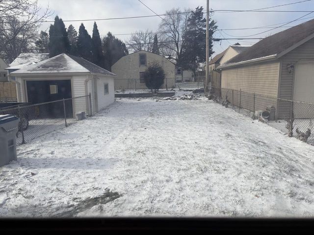 4113 S Austin STREET, Milwaukee, WI 53207