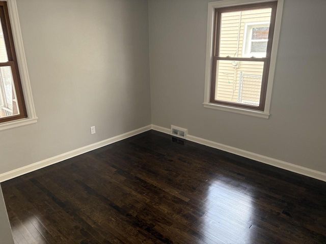 4113 S Austin STREET, Milwaukee, WI 53207