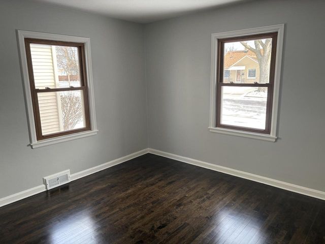 4113 S Austin STREET, Milwaukee, WI 53207