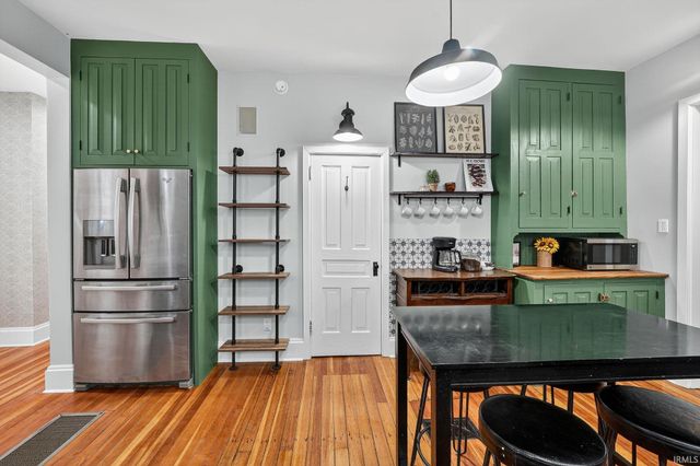 814 Ashland Avenue, South Bend, IN 46616