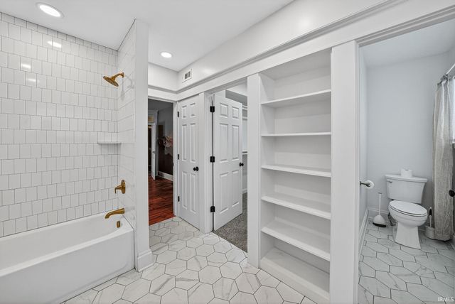 814 Ashland Avenue, South Bend, IN 46616