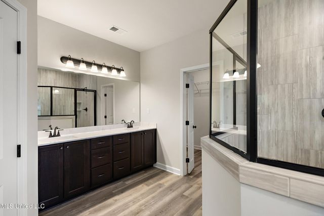 6263 Clover Court, Walls, MS 38680