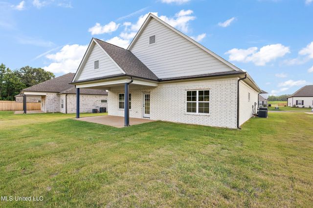 6263 Clover Court, Walls, MS 38680