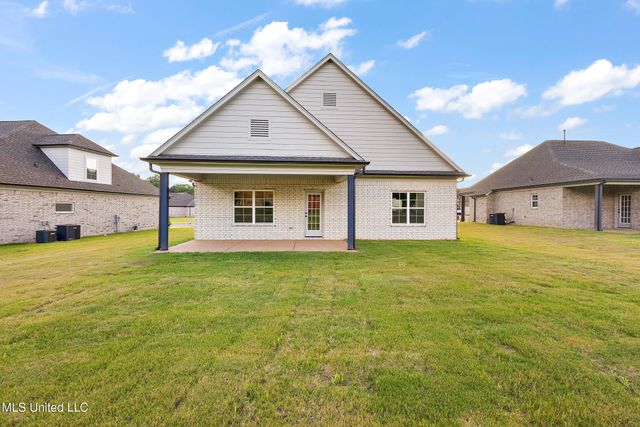 6263 Clover Court, Walls, MS 38680