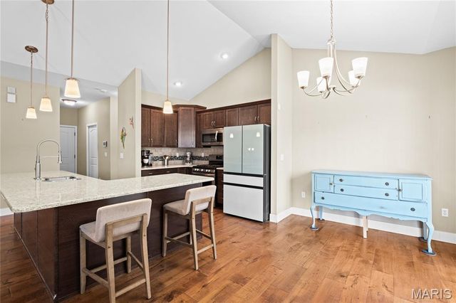 901 Ambercrombie Court, O'fallon, IL 62269