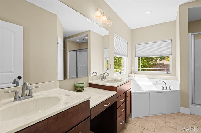 901 Ambercrombie Court, O'fallon, IL 62269