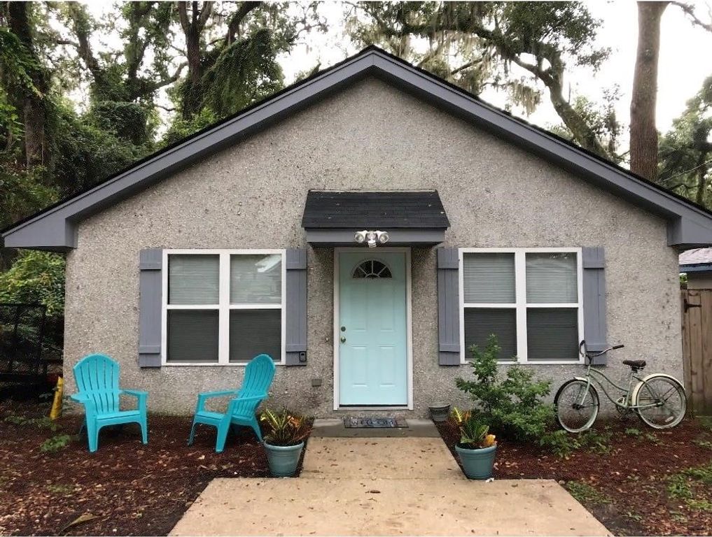 323 Palm Street, St Simons Island, GA 31522