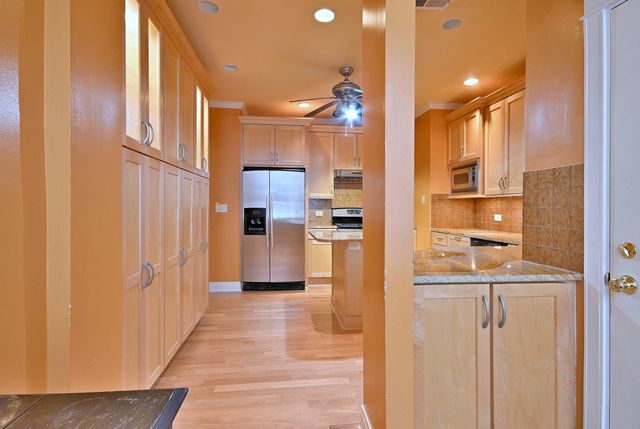 5445 N KENMORE Avenue 1S, Chicago, IL 60640