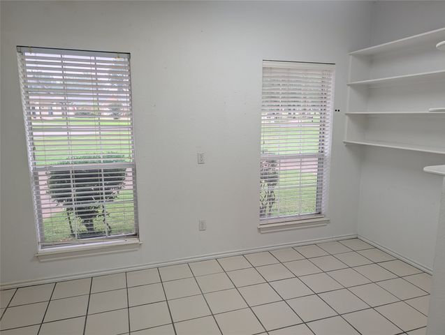 17909 Country Club Drive, Kemp, TX 75143