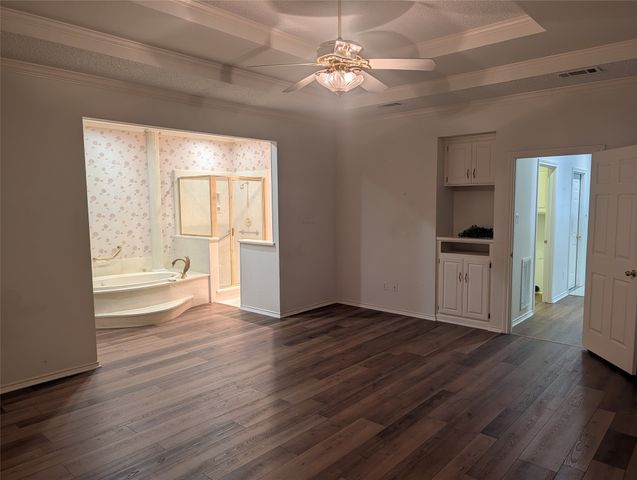 17909 Country Club Drive, Kemp, TX 75143