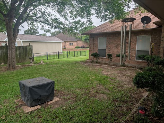 17909 Country Club Drive, Kemp, TX 75143