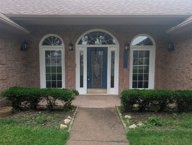 17909 Country Club Drive, Kemp, TX 75143