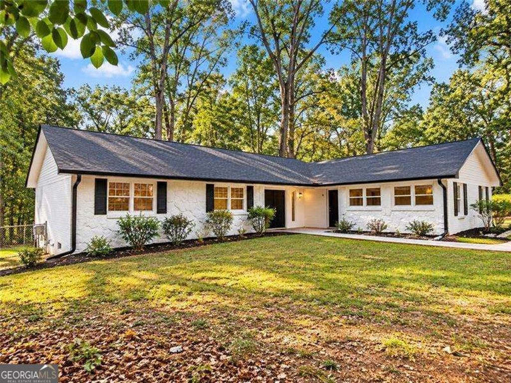 4783 Hickory Court SW, Lilburn, GA 30047 — exterior