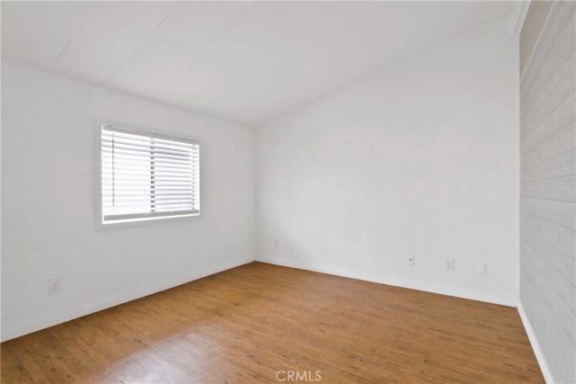 327 W Wilson 80, Costa Mesa, CA 92627