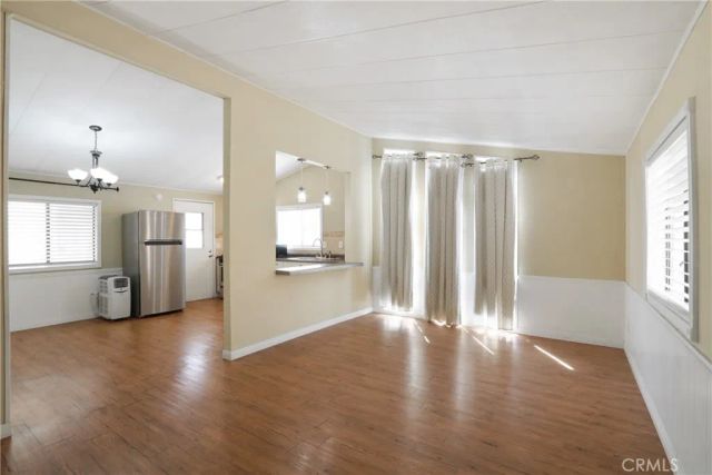 327 W Wilson 80, Costa Mesa, CA 92627