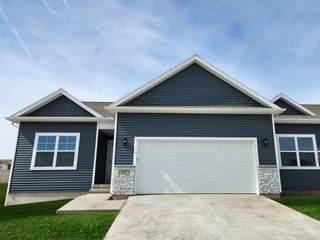 721 Maddie Lane, Tiffin, IA 52340