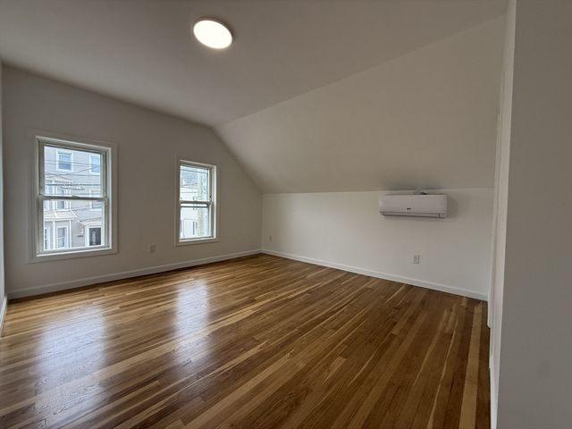233 Rivet Street, New Bedford, MA 02744