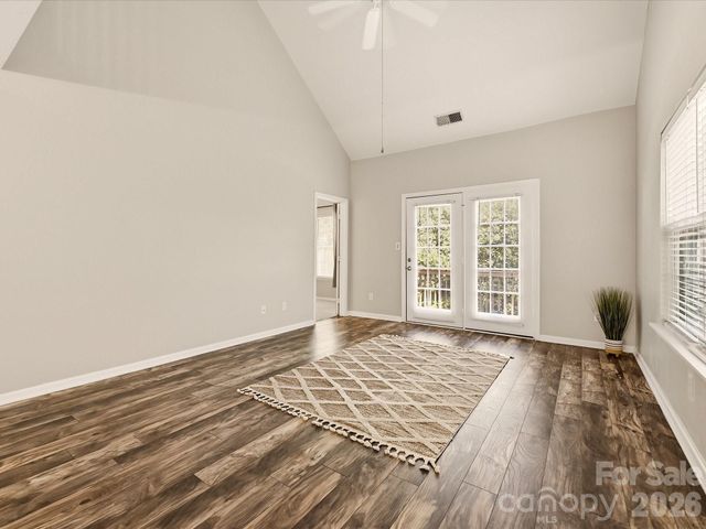 8810 Scotch Heather Way, Charlotte, NC 28277