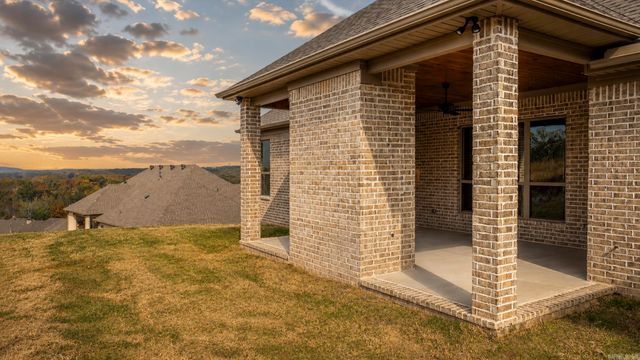 176 Maumelle Valley Drive, Maumelle, AR 72113
