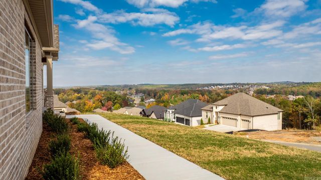 176 Maumelle Valley Drive, Maumelle, AR 72113