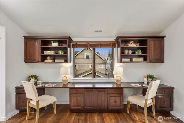 4003 E Newton Street, Seattle, WA 98112