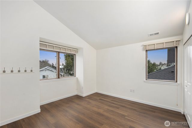 4003 E Newton Street, Seattle, WA 98112