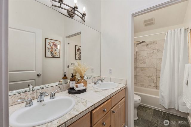 4003 E Newton Street, Seattle, WA 98112