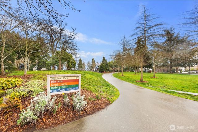 4003 E Newton Street, Seattle, WA 98112