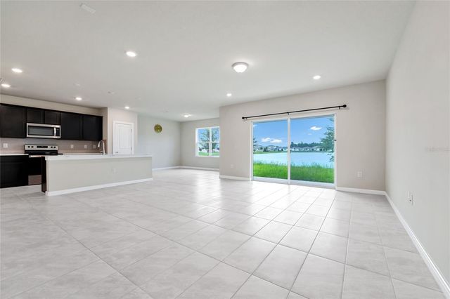 5322 ROYAL POINT AVENUE, Kissimmee, FL 34746