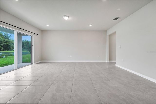5322 ROYAL POINT AVENUE, Kissimmee, FL 34746