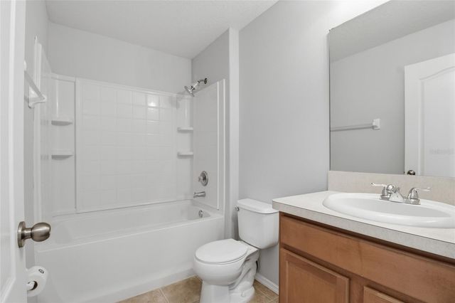 15519 TELFORD SPRING DRIVE, Sun City Center, FL 33573