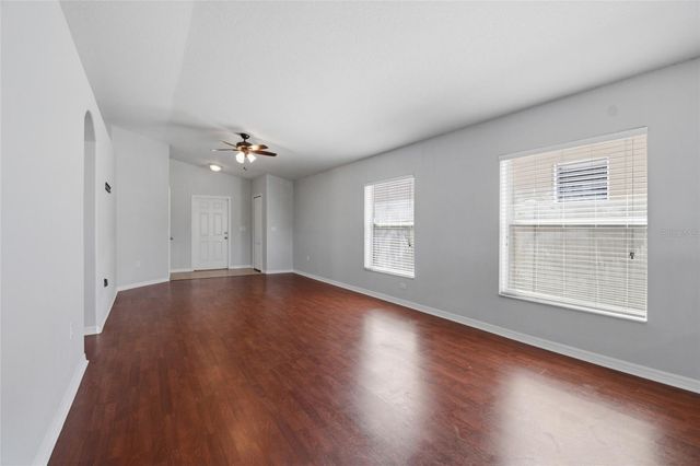 15519 TELFORD SPRING DRIVE, Sun City Center, FL 33573