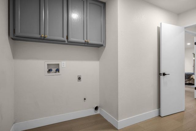 5912 Sawyer Cir, Sacramento, CA 95823