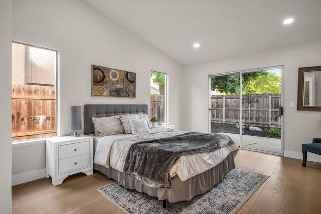 5912 Sawyer Cir, Sacramento, CA 95823