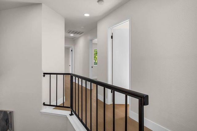 5912 Sawyer Cir, Sacramento, CA 95823