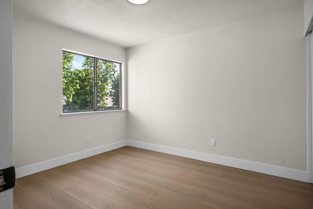 5912 Sawyer Cir, Sacramento, CA 95823