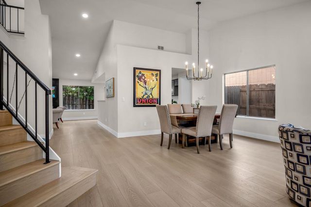 5912 Sawyer Cir, Sacramento, CA 95823