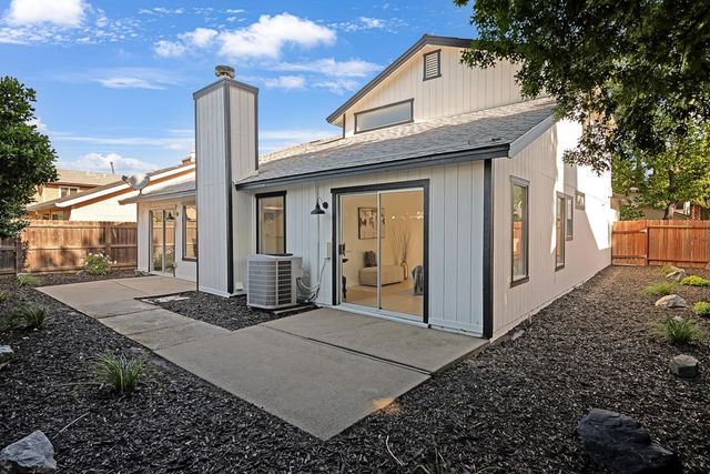 5912 Sawyer Cir, Sacramento, CA 95823