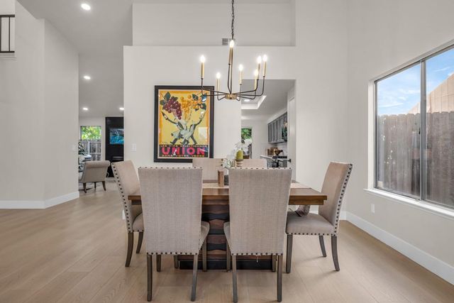 5912 Sawyer Cir, Sacramento, CA 95823