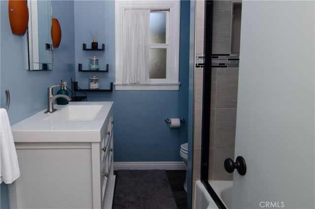 21209 Dumetz Road, Woodland Hills, CA 91364