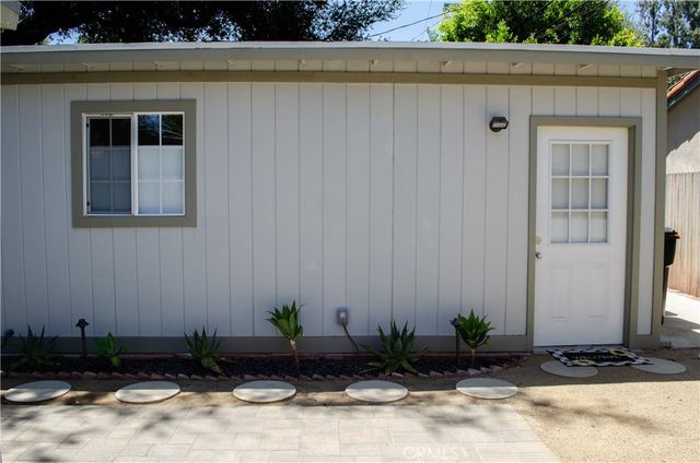 21209 Dumetz Road, Woodland Hills, CA 91364